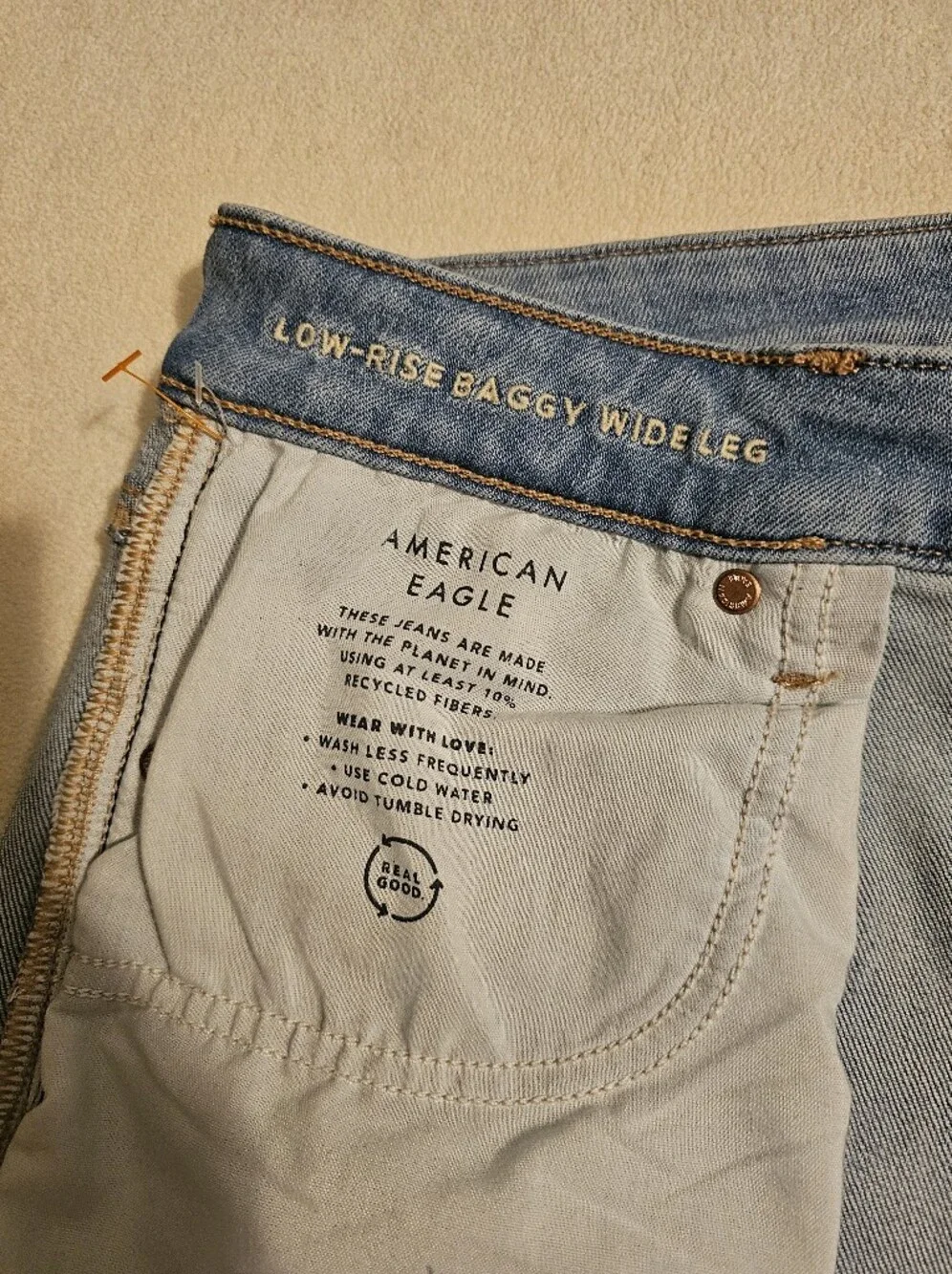 AMERICAN EAGLE Wms Baggy Wide-Leg Low-Rise Stretch Jeans Light Blue Sz 8 Regular